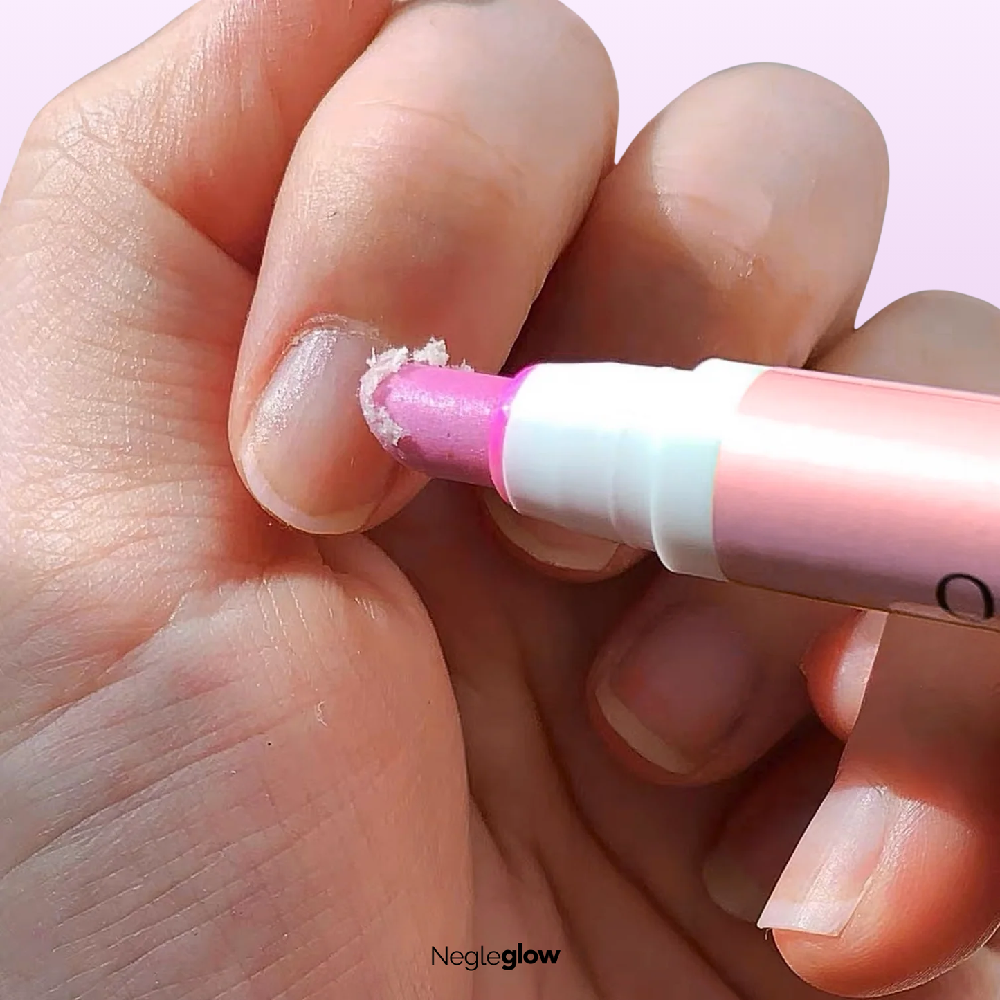 NegleGlow - Få silkemyke neglebånd
